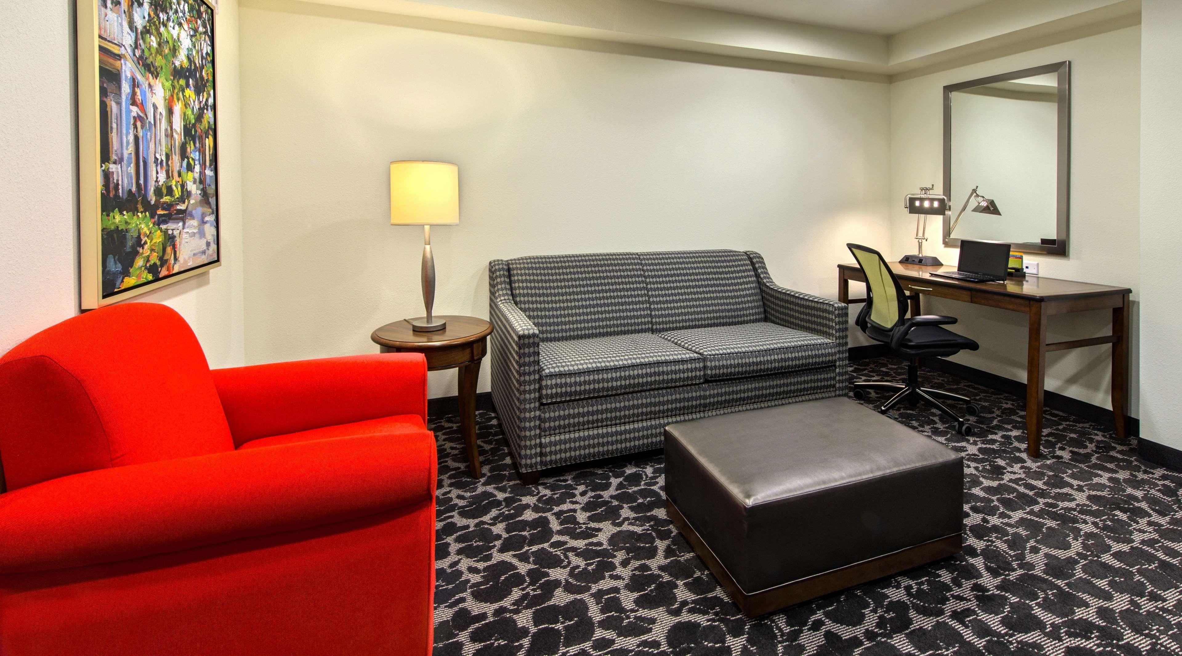 Hilton Garden Inn Charleston Waterfront/Downtown Экстерьер фото