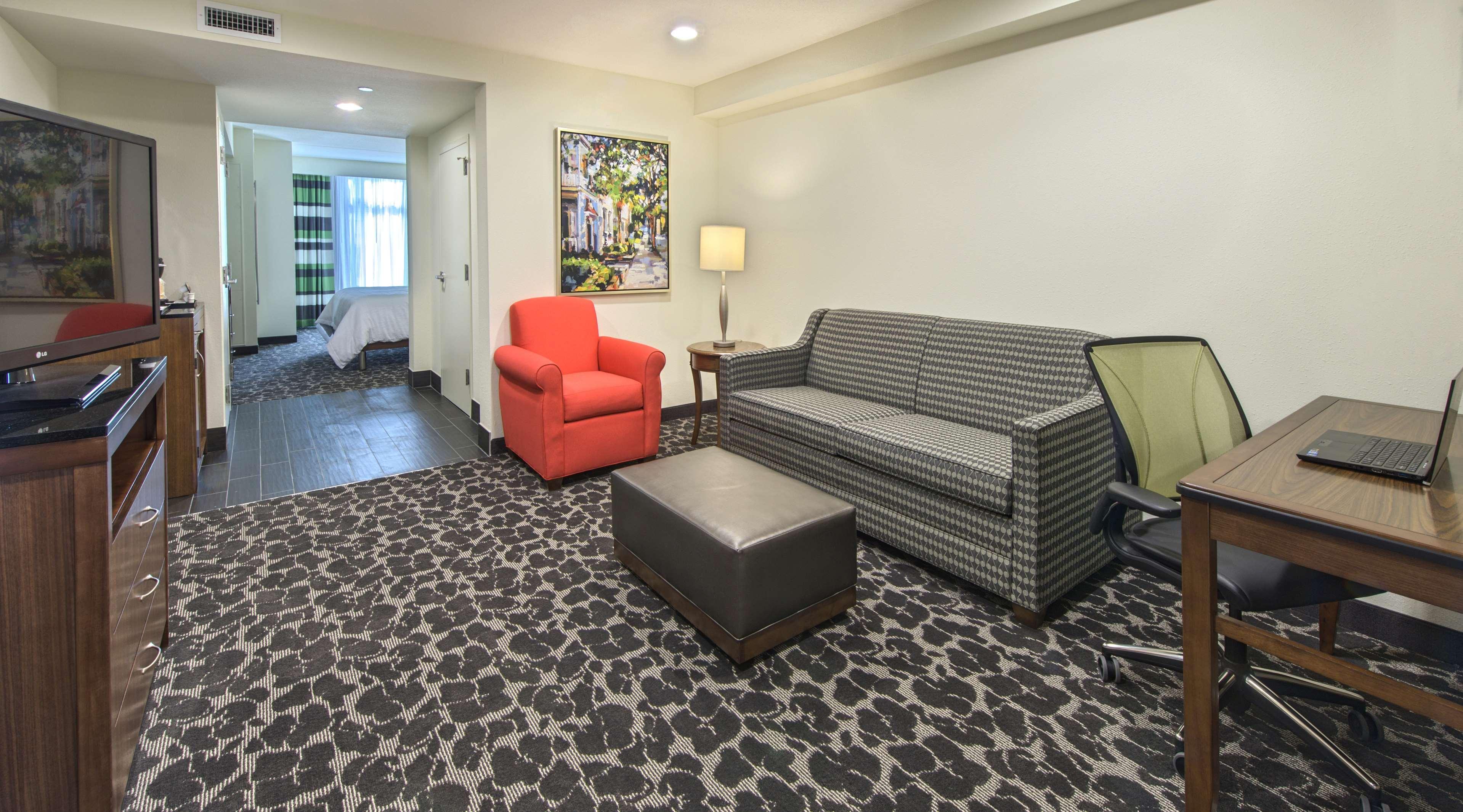 Hilton Garden Inn Charleston Waterfront/Downtown Экстерьер фото