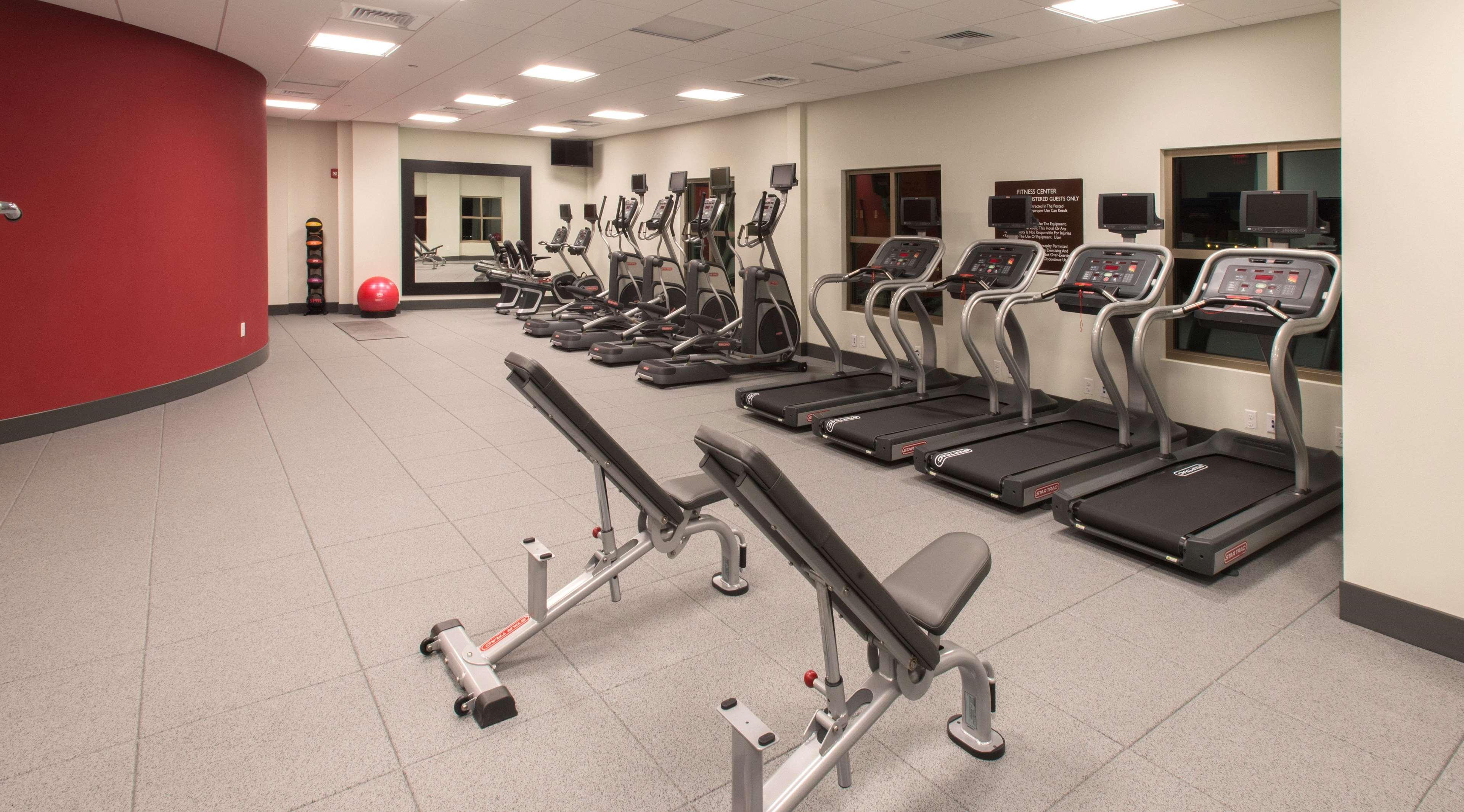 Hilton Garden Inn Charleston Waterfront/Downtown Экстерьер фото