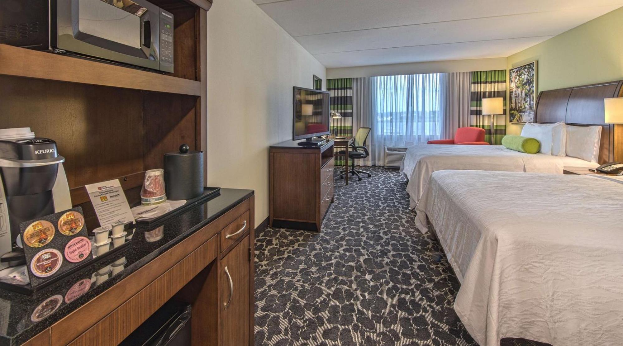 Hilton Garden Inn Charleston Waterfront/Downtown Экстерьер фото